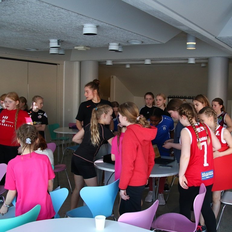 korfuboltabudir-stulkna-2024-pjo_7634