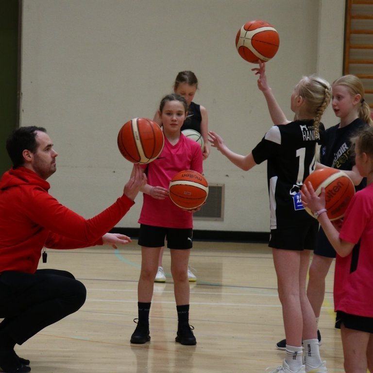 korfuboltabudir-stulkna-2024-pjo_7737