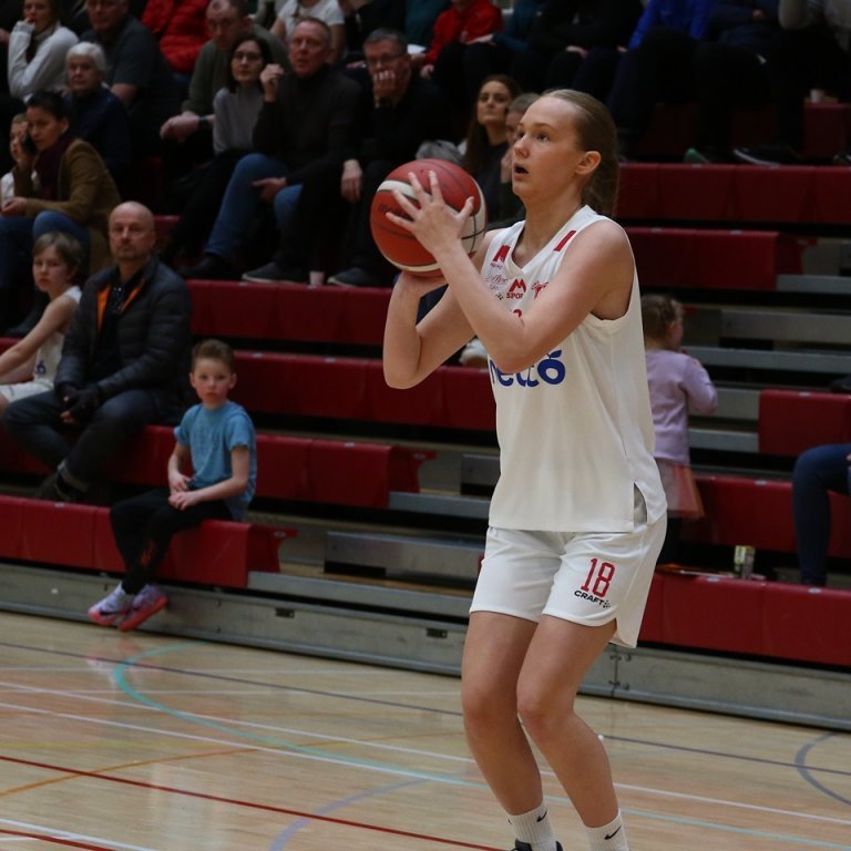 emma-karolina-pjo_5055