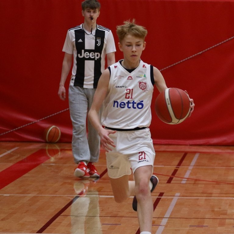 thor_fylkir-10-fl-michael-pjo_4723