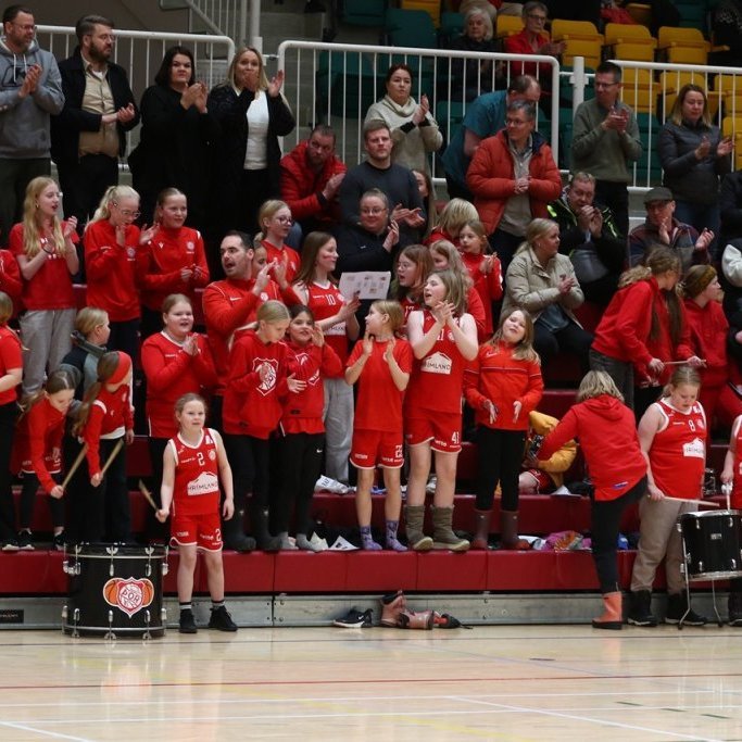 bjarki-og-stelpurnar-pjo_8404