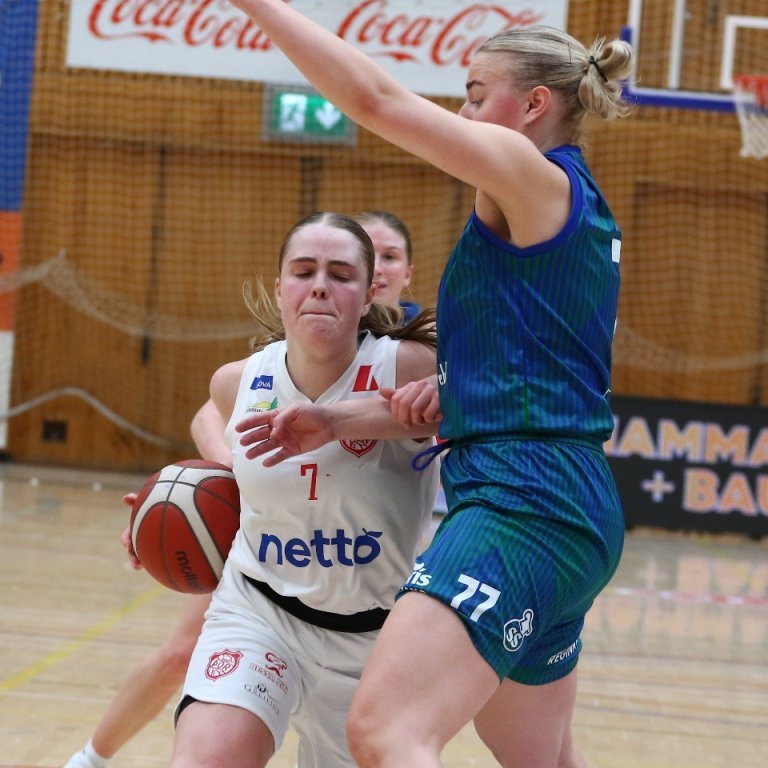 eva-wium-og-hulda-osk-pjo_8529