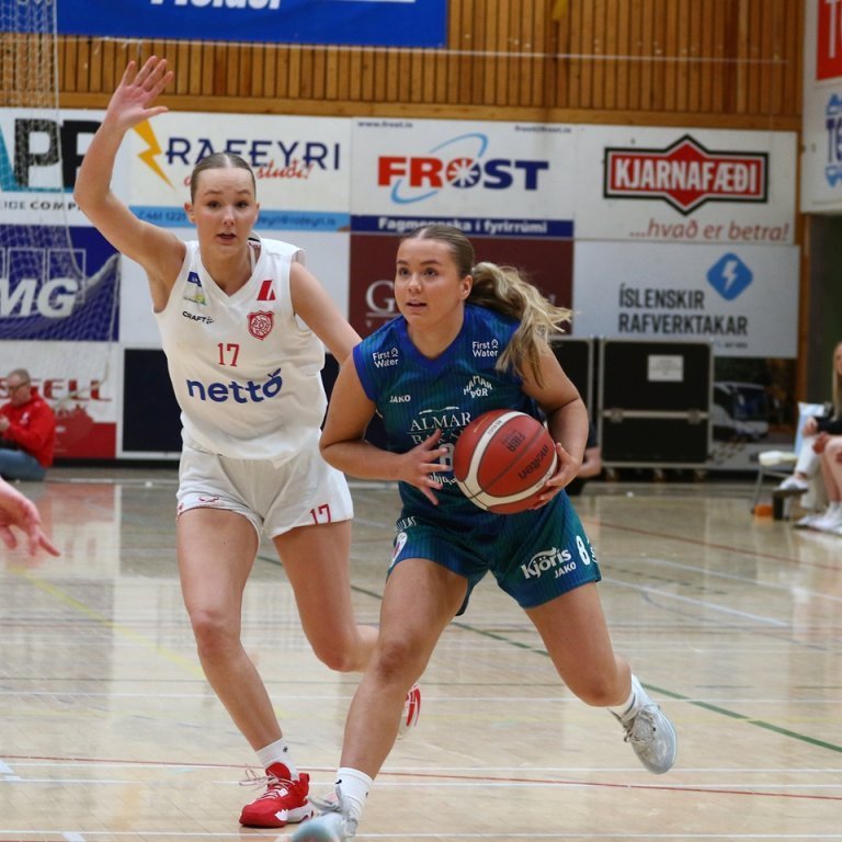 matilda-soldis-og-emma-pjo_8482