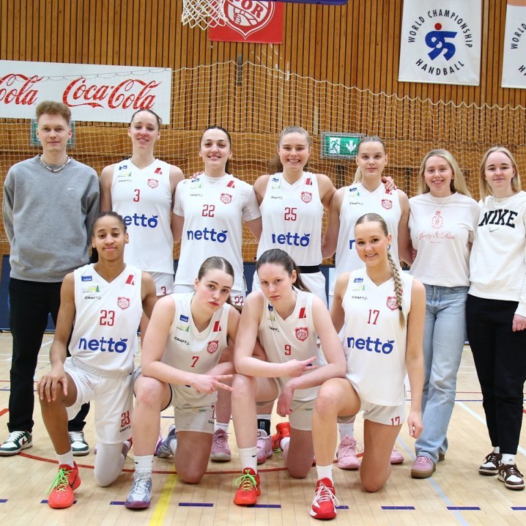 thorsstulkur-gegn-hamrithor-2024-pjo_8282