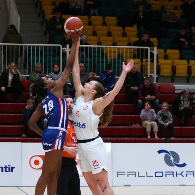 jasmine-og-maddie-pjo_8727