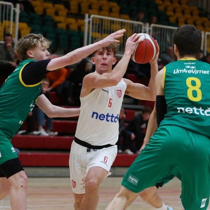 reynir-barkan-pjo_6250