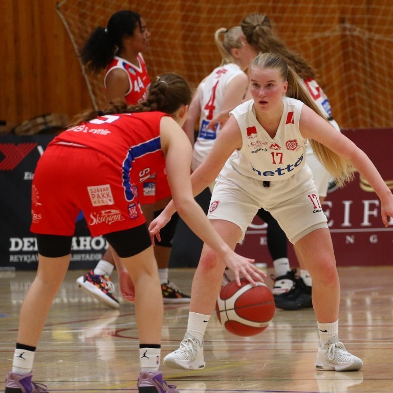 ylenia-bonett-og-marin-lind-pjo_8515