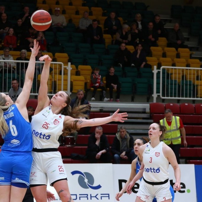 bergdis-lilja-og-maddie-pjo_0907