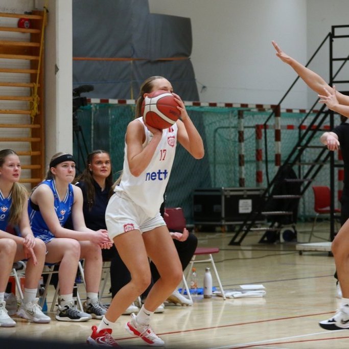 emma-karolina-gegn-fanney-maria-pjo_1076