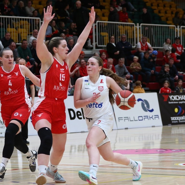 gudbjorg_asta-julia-og-eva-wium-pjo_2743