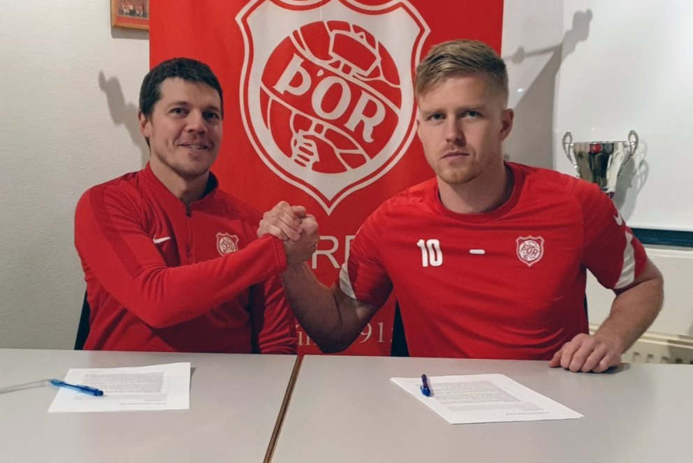 Sigurður Marinó Kristjánsson til hægri við undirritun samnings við knattspyrnudeild Þórs 2021. Mynd:…