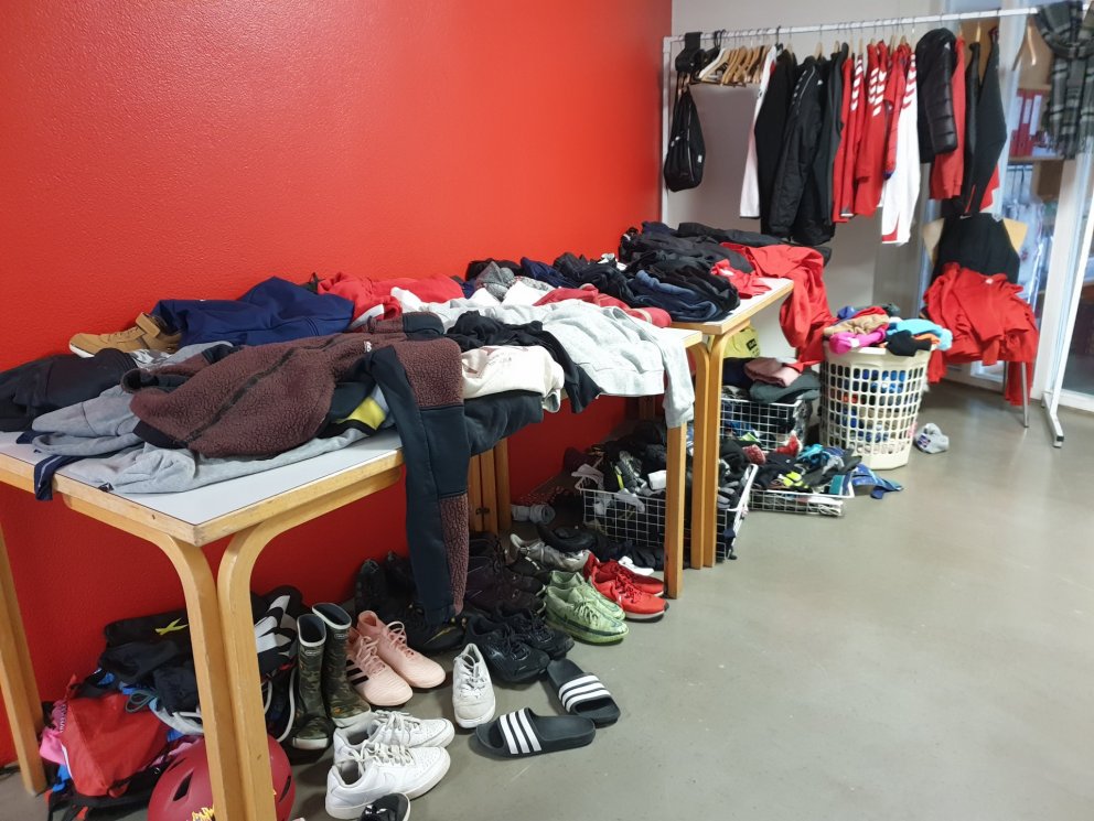 Hér kennir ýmissa grasa, dýrar flíkur og ódýrar, merktar og ómertkar. Átt þú eða börnin þín eitthvað…