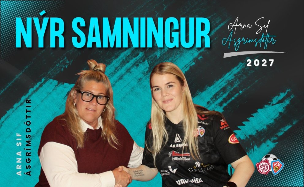 Dóra Sif Sigtryggsdóttir, formaður stjórnar Þórs/KA, og Arna Sif Ásgrímsdóttir handsala samninginn í…