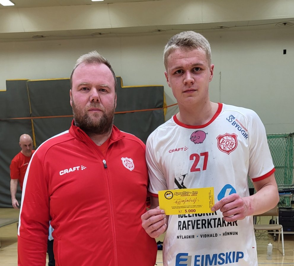 Árni Rúnar Jóhannsson, formaður handknattleiksdeildar Þórs, og Viðar Ernir Reimarsson, Þórsari leiks…
