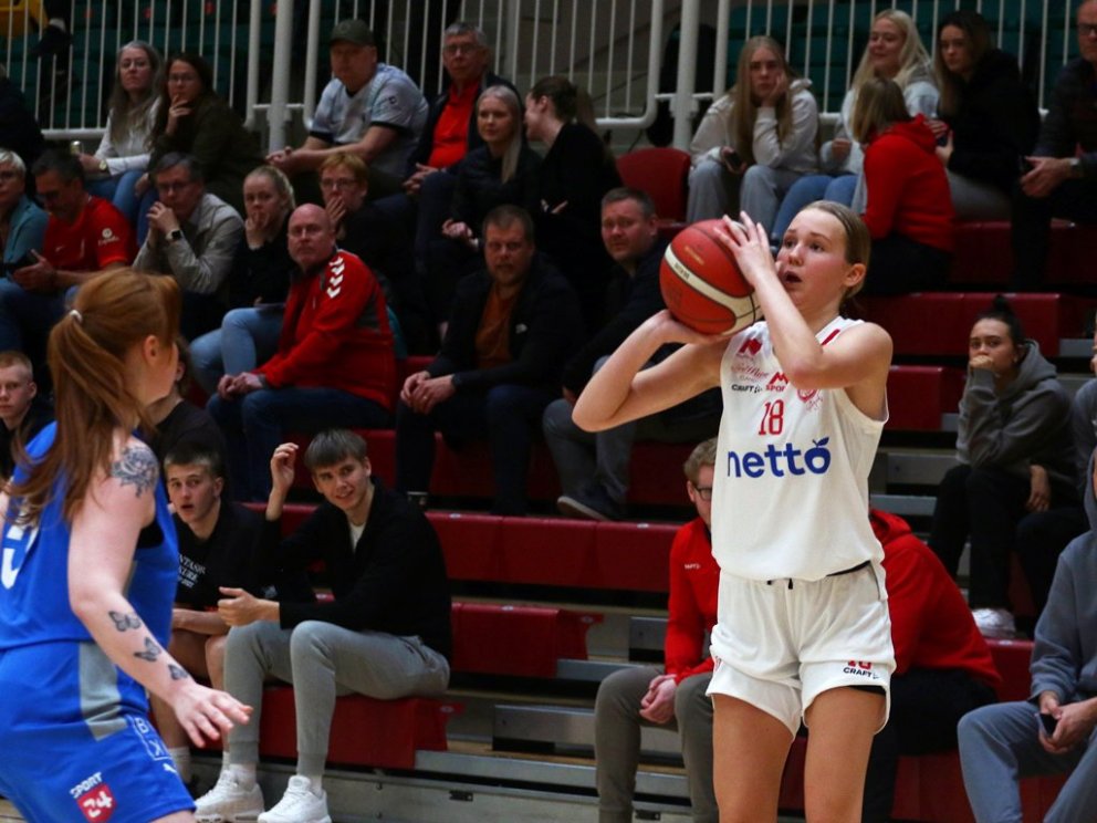 Fjórtán ára senuþjófur í sterkum Þórssigri