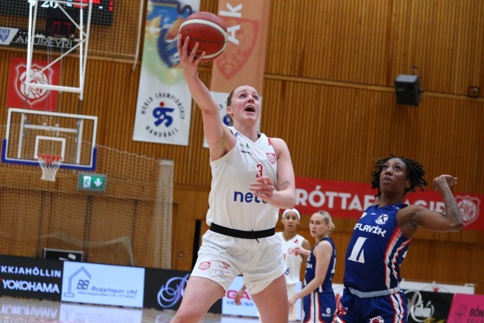 Esther var öflug í dag.
Mynd - Palli Jóh.