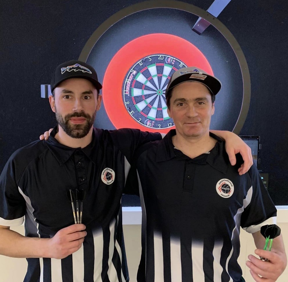 Hjörtur Geir Heimisson og Orri Freyr Hjaltalín. Mynd sótt í Facebook-hóp Píludeildarinnar.