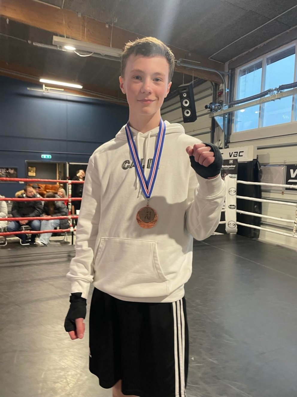 Ívan Þór Reynisson hlaut bronsmerki að lokinni viðureign við keppanda úr Hafnarfirði.