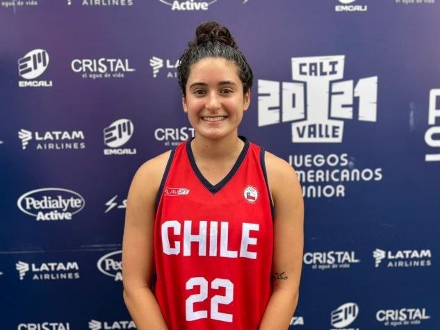 Jovanka Ljubetic í landsliðstreyju Chile.