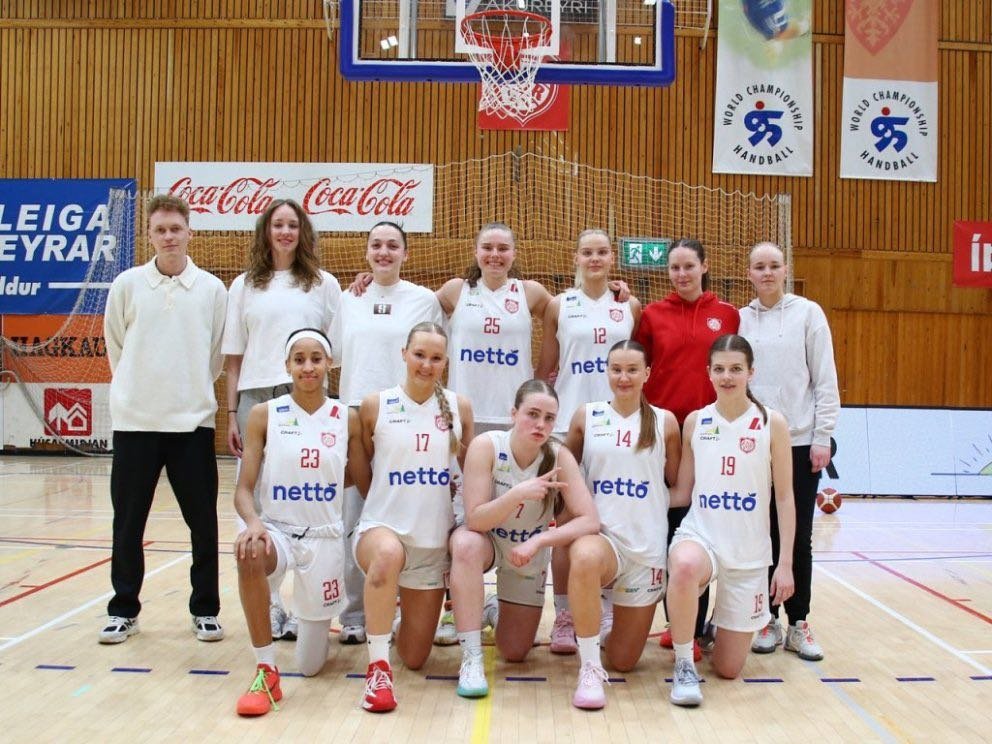 Liðið í kvöld.
Mynd: Palli Jóh.