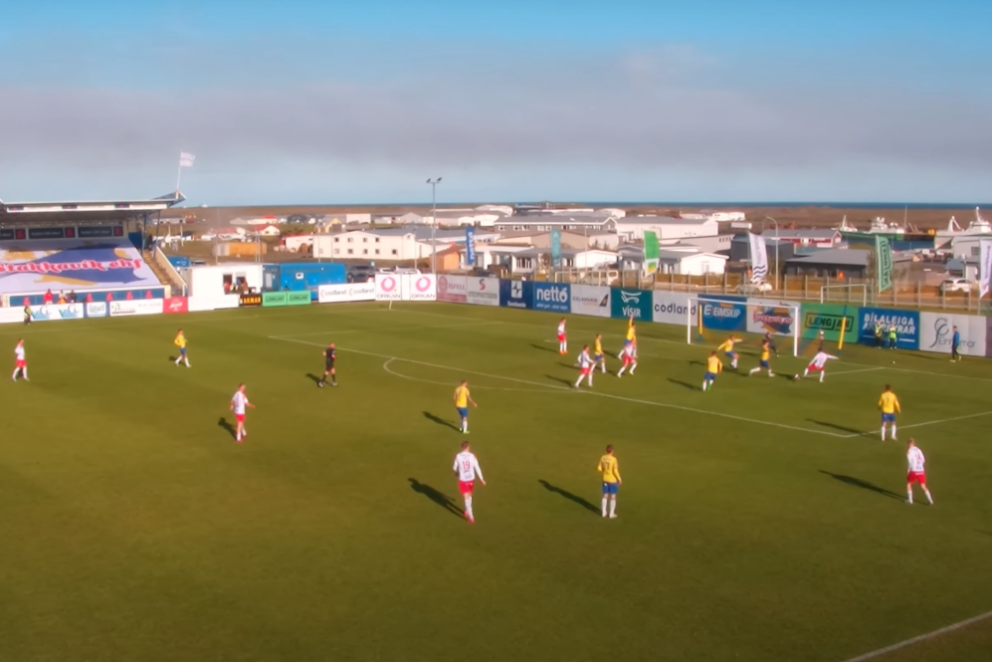 Marc skorar mark. Skjáskot úr útsendingu frá leiknum.