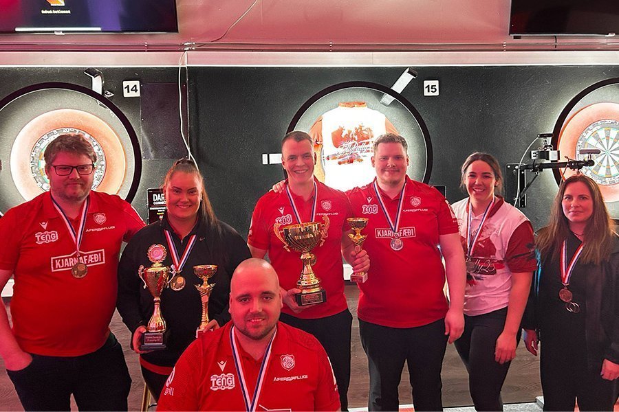 Frá vinstri: Viðar Vald (3-4.sæti), Sunna Valda (1.sæti kvk), Óskar Jónasson (3.-4.sæti), Davíð Odds…