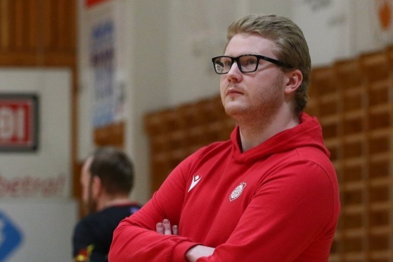 Óskar Þór Þorsteinsson, þjálfari karlaliðs Þórs í körfubolta. Liðið hefur leik í 1. deildinni með he…