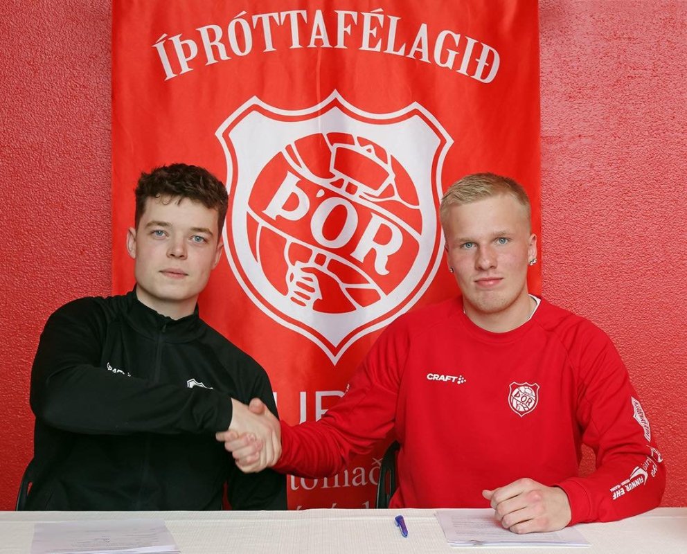 Samningur handsalaður.