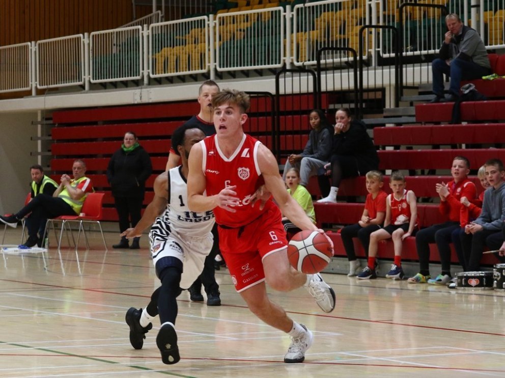 Reynir var stigahæstur í kvöld.
Mynd: Palli Jóh.