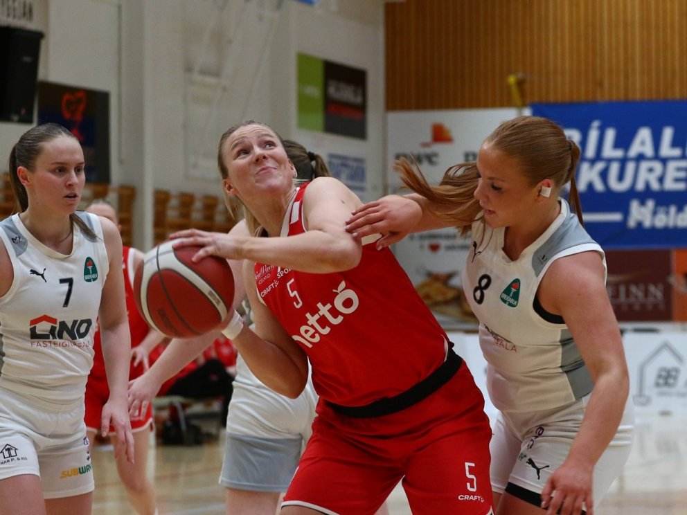 Körfubolti: Myndir úr leikjum gærkvöldsins