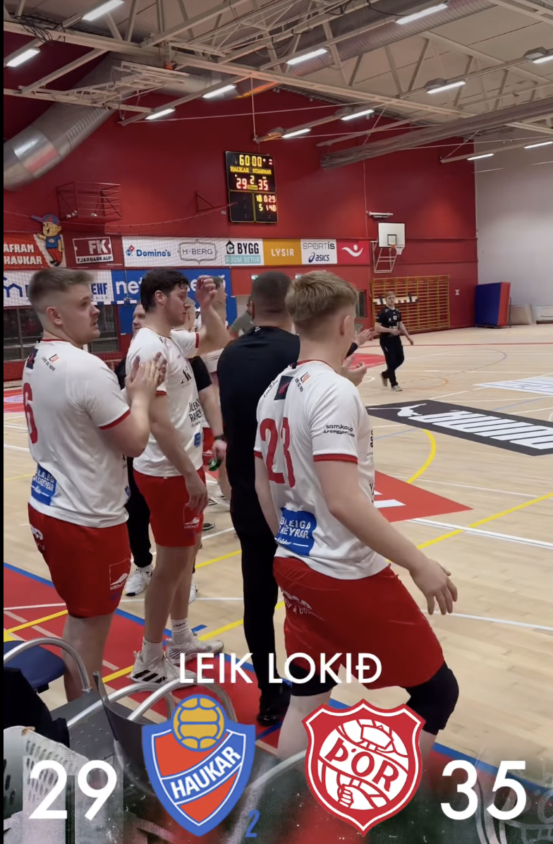 Á toppnum eftir sex marka sigur að Ásvöllum