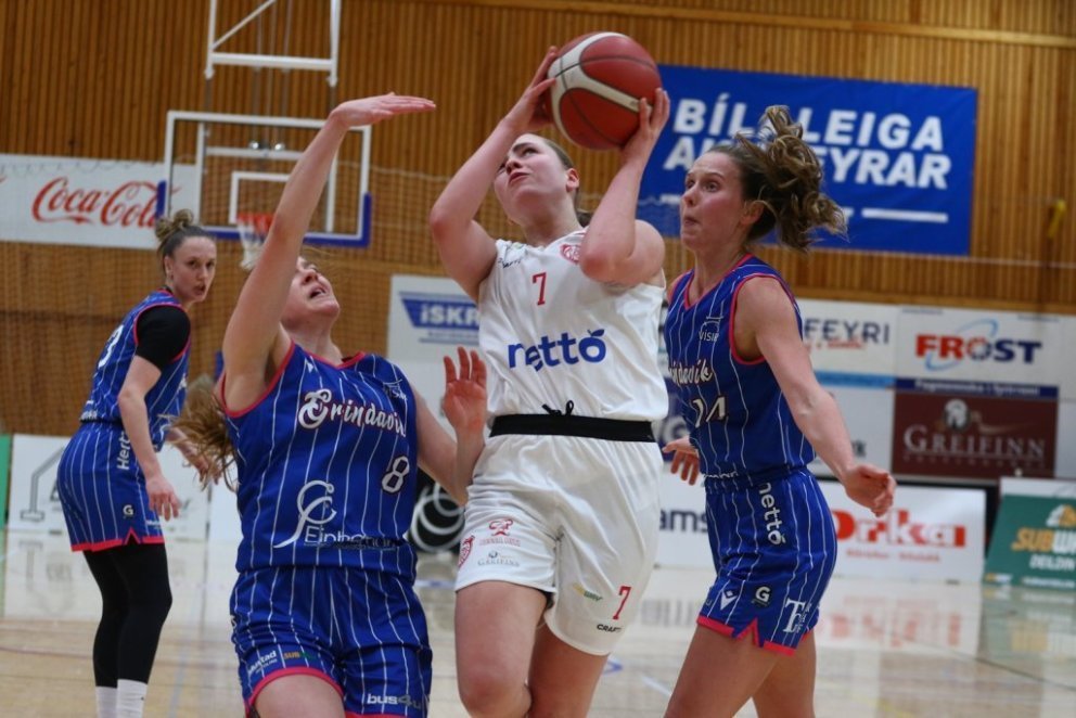 Eva Wium Elíasdóttir var öflug í kvöld og var með 100% skotnýtingu þar til langt var liðið á þriðja …