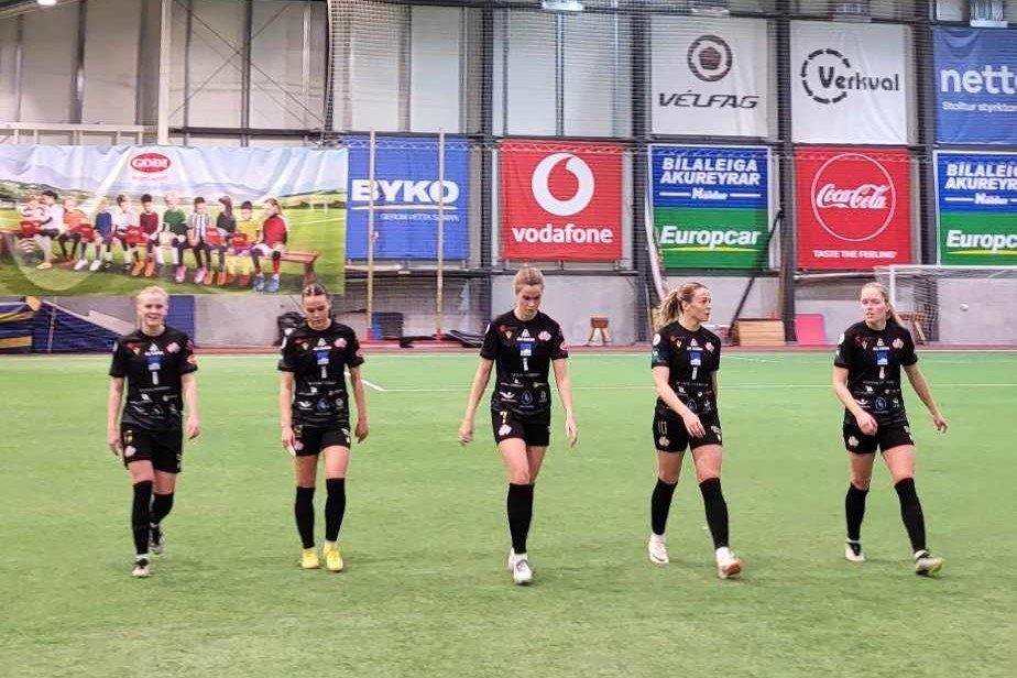 Þessar spiluðu fyrri hálfleikinn í dag. Emelía Ósk Krüger, Bríet Jóhannsdóttir, Amalía Árnadóttir, S…